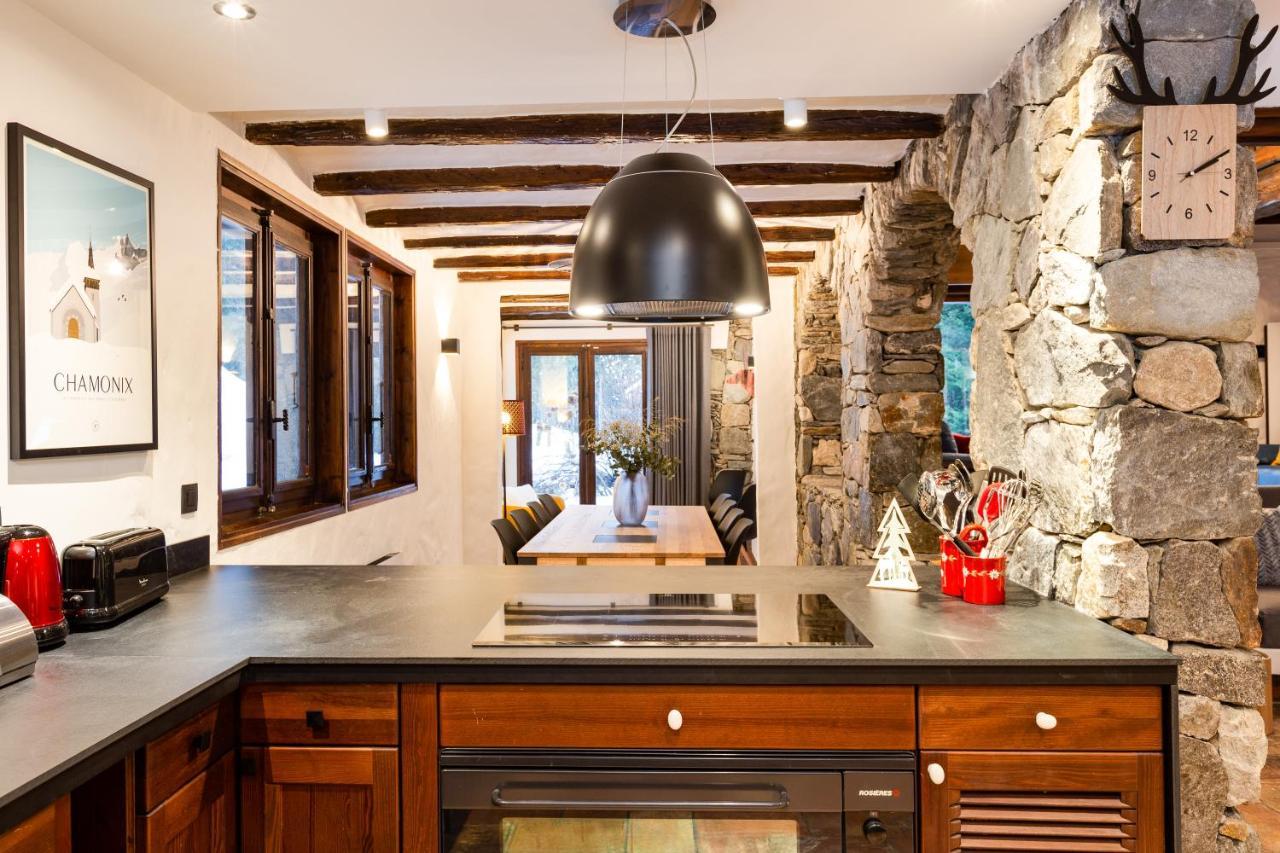 Chalet Les Praz - 280Sqm - Sauna Cinema Fitness - 5 Bedrooms In Heart Of Les Praz - By Cozee Rentals شامونكس المظهر الخارجي الصورة